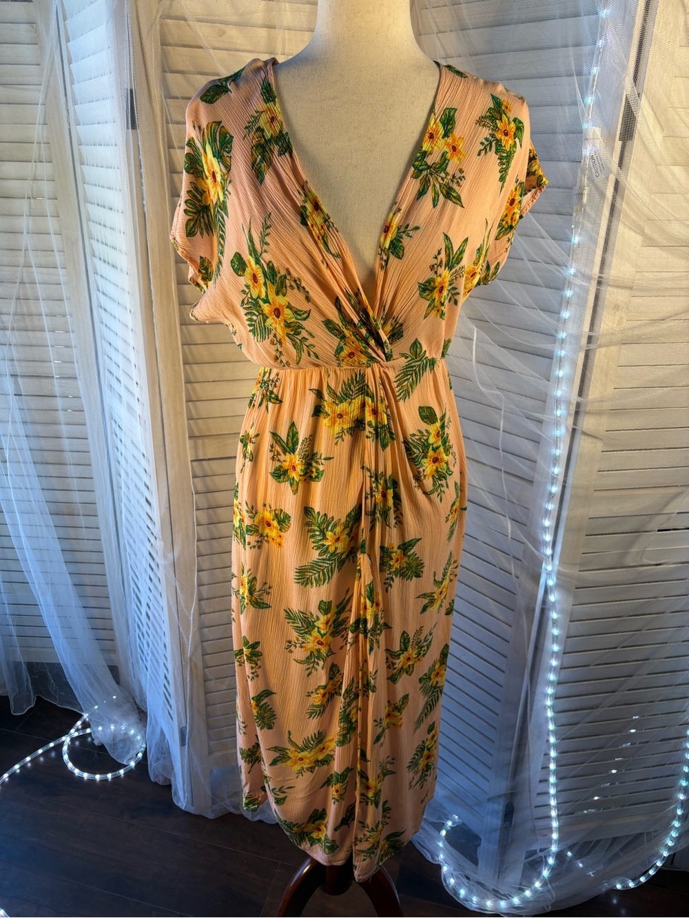 Forever 21 Peach Maxi Dress with Yellow Floral & Green Leaves